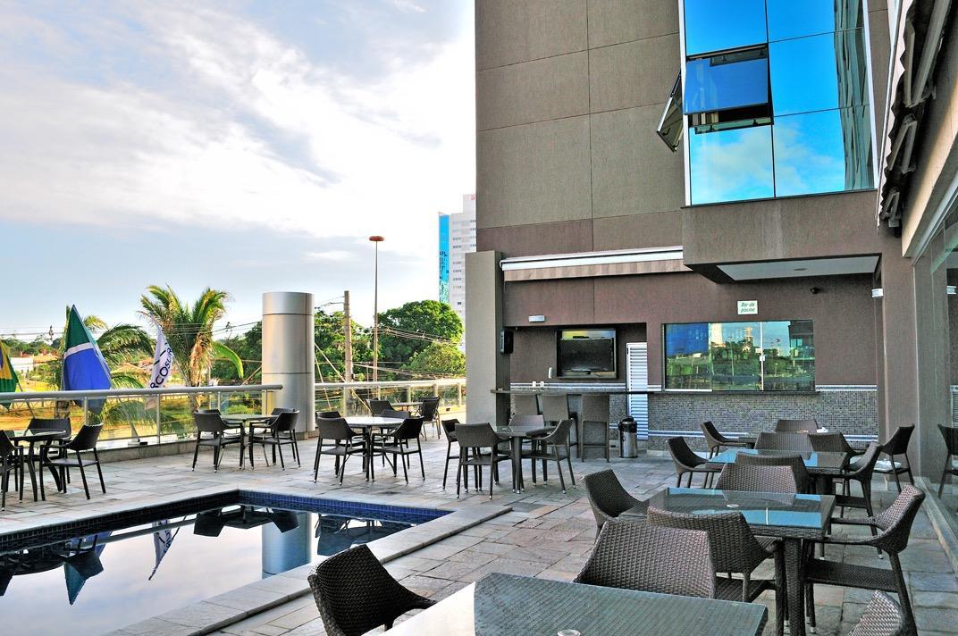 Hotel Grand Park กัมโปกรันเด ภายนอก รูปภาพ